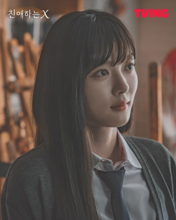 Qadrli X Barcha qismlar 1. 2. 3. 4. 5. 6. 7. 8. 9. 10. 11. 12 Qism Uzbek tilida Koreya seryali (2025) O'zbekcha tarjima drama HD skachat